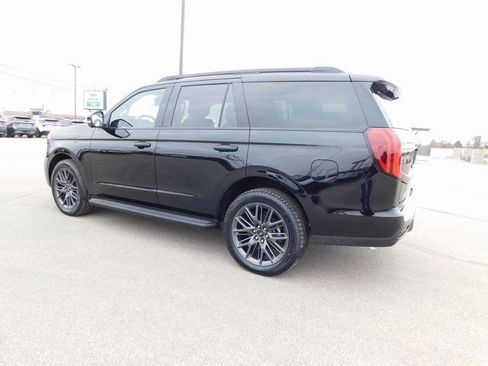 New 2026 Ford Expedition Platinum w/ Stealth Appearance Package image 5