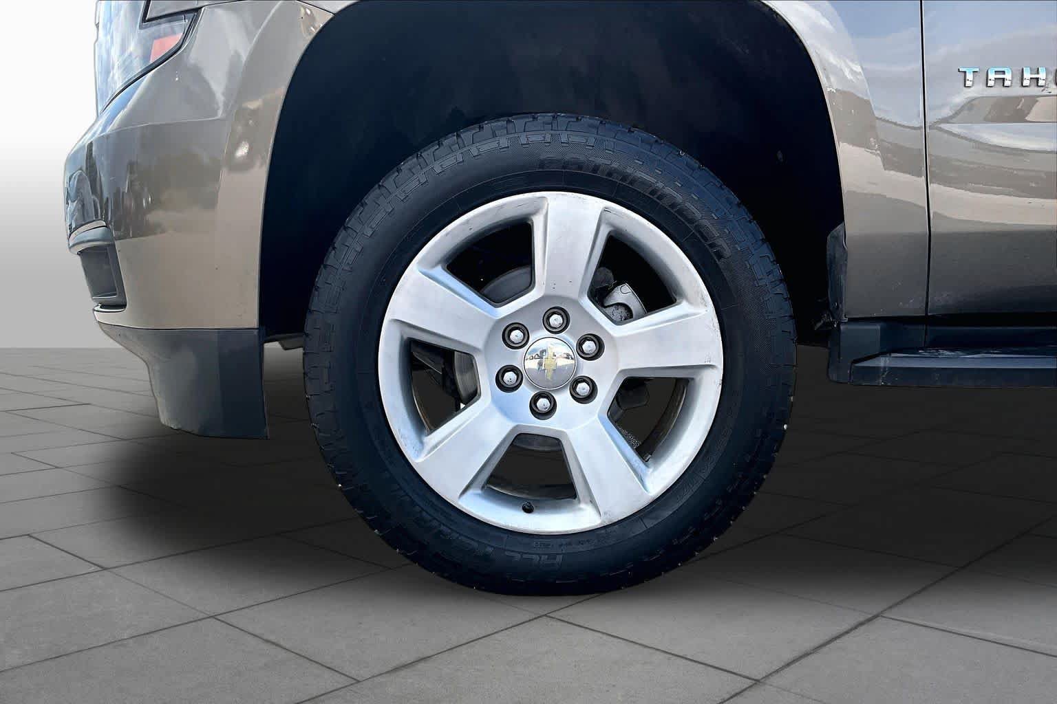 Used 2016 Chevrolet Tahoe LT AWD/4WD image 11