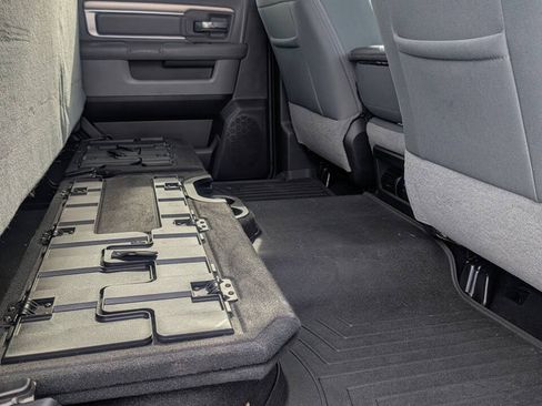 Used 2018 RAM 1500 Big Horn AWD/4WD image 29