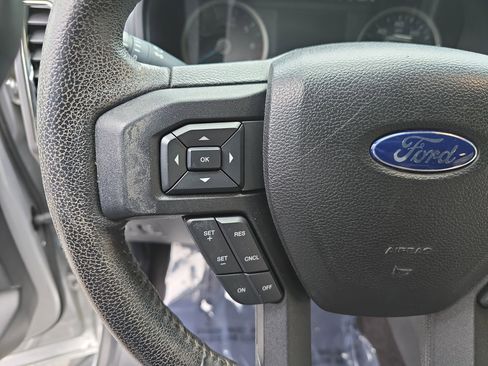 Used 2016 Ford F150 XLT w/ Equipment Group 302A Luxury image 18