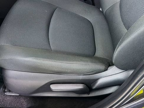 Used 2023 Toyota RAV4 LE FWD image 20