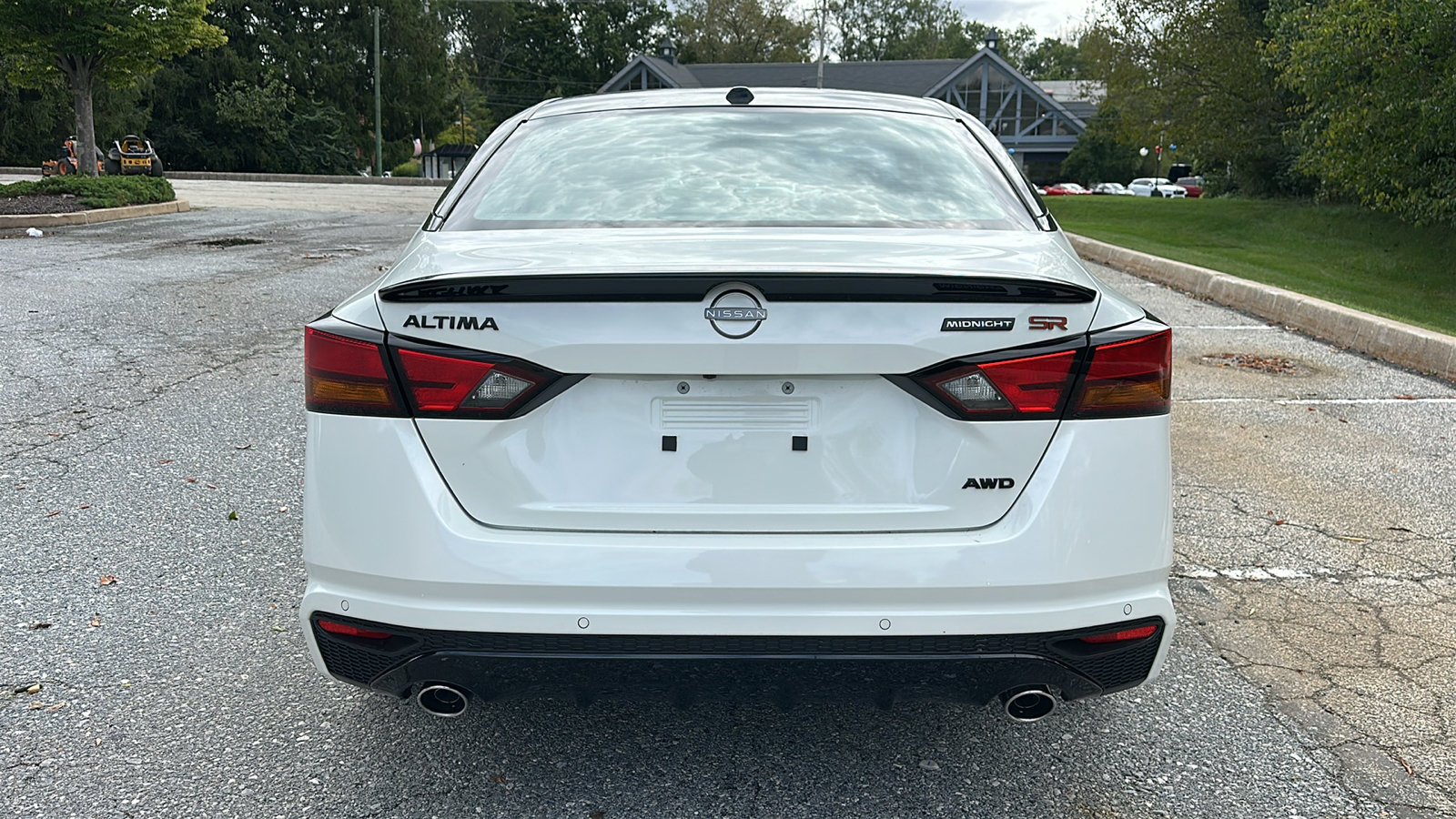 New 2026 Nissan Altima 2.5 SR AWD/4WD image 4