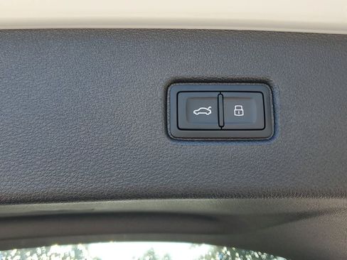 New 2026 Audi Q7 3.0T Premium AWD/4WD image 15