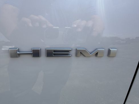 Used 2022 Dodge Durango R/T AWD/4WD image 36