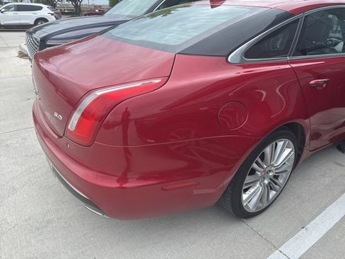Used 2016 Jaguar XJ L Supercharged RWD image 2