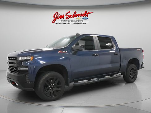 Used 2021 Chevrolet Silverado 1500 LT Trail Boss AWD/4WD image 2
