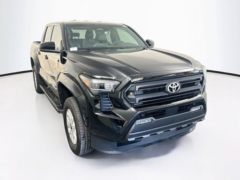 Used 2026 Toyota Tacoma SR5 AWD/4WD image 7