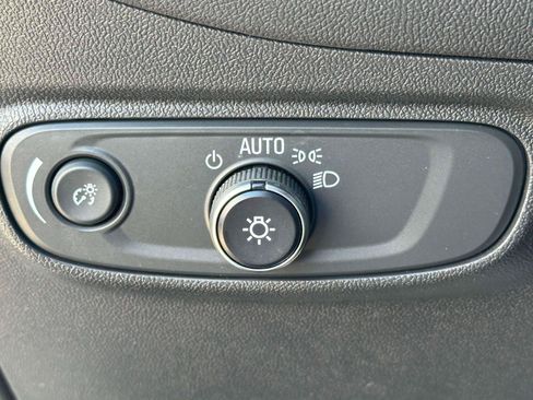 Used 2024 Chevrolet Equinox RS w/ LPO, Floor Liner Package AWD/4WD image 19