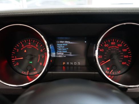 Used 2015 Ford Mustang Premium RWD image 39