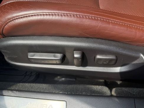 Used 2016 Acura TLX w/ Technology Package image 12