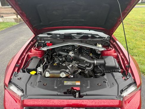 Used 2014 Ford Mustang Coupe RWD image 6