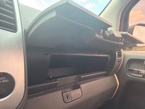 Used 2019 Nissan Frontier SV RWD image 28