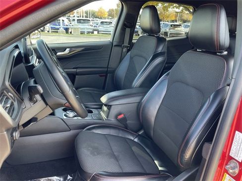 Used 2024 Ford Escape ST-Line image 24