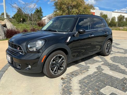 Used 2016 MINI Cooper Countryman S image 1