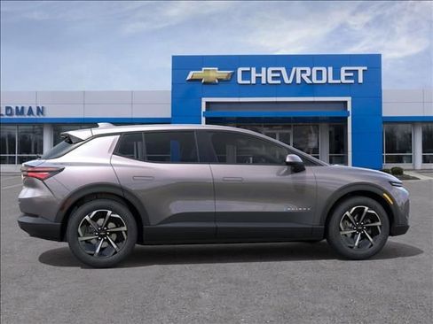 New 2026 Chevrolet Equinox EV LT image 5