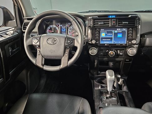 Used 2022 Toyota 4Runner TRD Off-Road Premium w/ Moonroof Package image 9