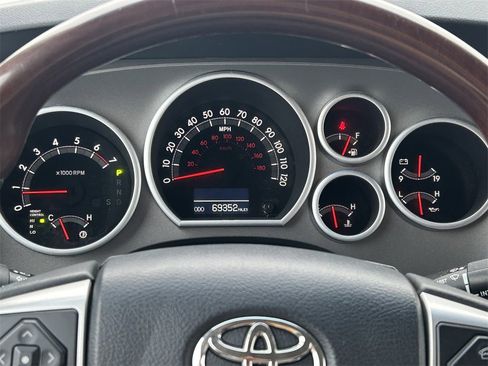 Used 2015 Toyota Sequoia Platinum image 49