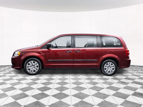 Used 2016 Dodge Grand Caravan American Value Package image 7
