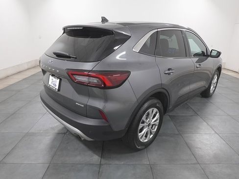 Used 2023 Ford Escape Active w/ Tech Pack #2 image 9