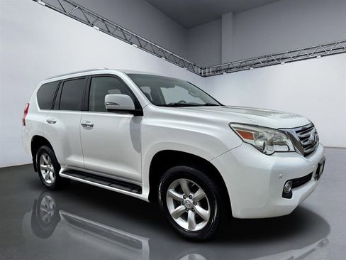Used 2011 Lexus GX 460 w/ Comfort Plus Pkg AWD/4WD image 8