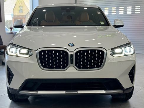 Used 2024 BMW X4 xDrive30i w/ Parking Assistance Package image 2