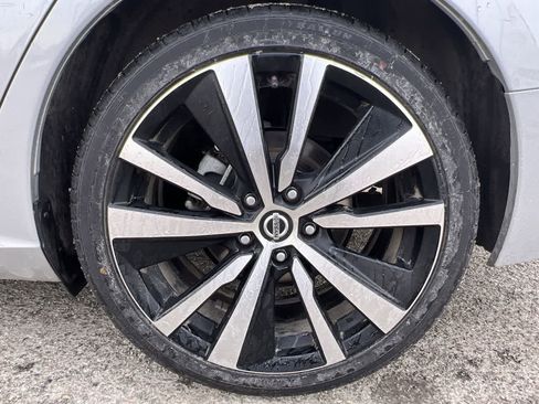 Used 2022 Nissan Altima 2.5 SR image 10