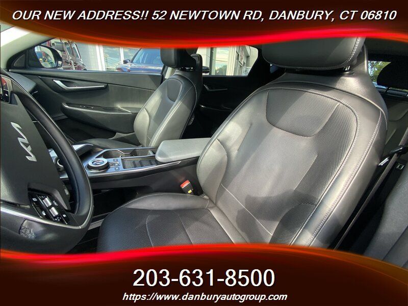 Used 2023 Kia EV6 Wind w/ Wind Technology Package AWD/4WD image 14