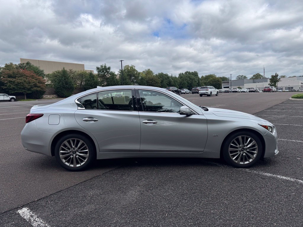 Used 2020 INFINITI Q50 Luxe AWD/4WD image 5