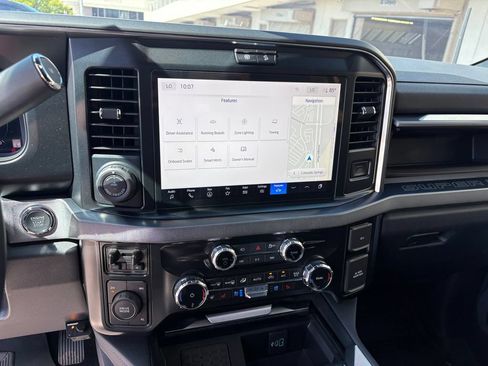 Used 2025 Ford F350 Platinum AWD/4WD image 22