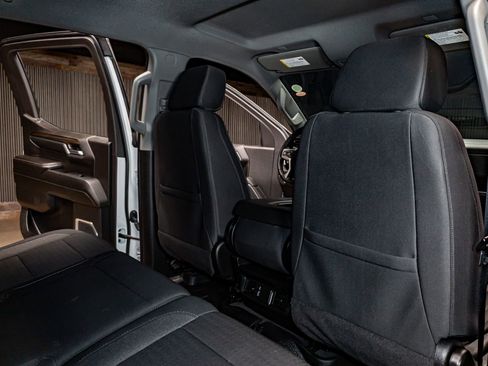 Used 2024 Chevrolet Silverado 1500 RST w/ Z71 Off-Road Package image 27