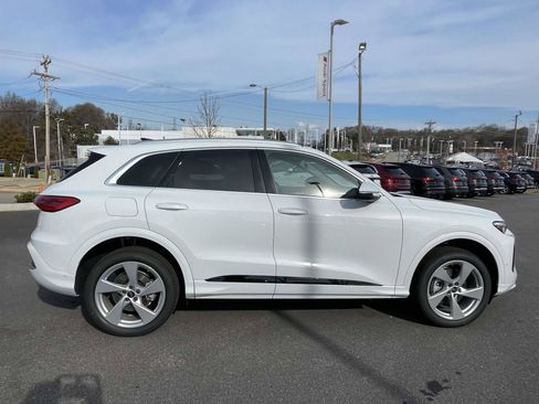 New 2025 Audi Q5 Premium Plus image 10