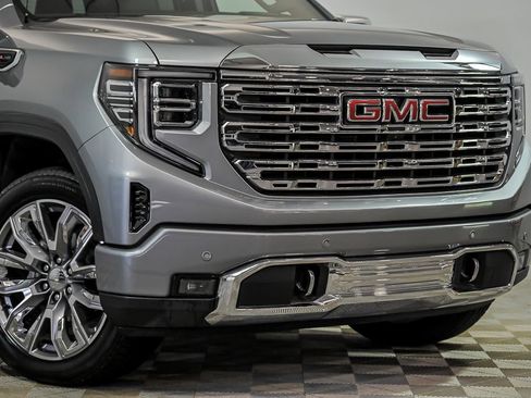 New 2026 GMC Sierra 1500 Denali w/ Denali Reserve Package AWD/4WD image 2