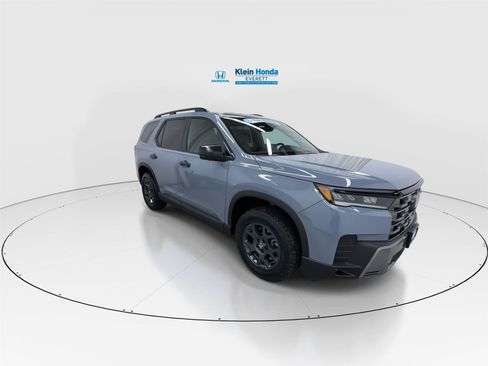 New 2026 Honda Pilot TrailSport image 4