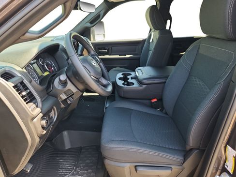 New 2026 RAM 3500 Tradesman AWD/4WD image 10