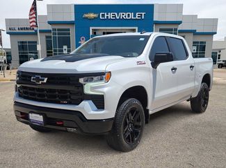 Used 2023 Chevrolet Silverado 1500 LT Trail Boss w/ Convenience Package II AWD/4WD video 1