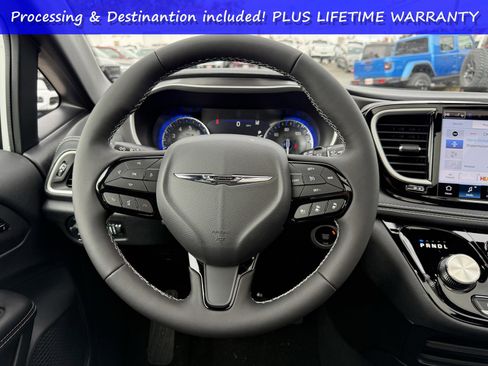 New 2026 Chrysler Pacifica Select FWD image 20