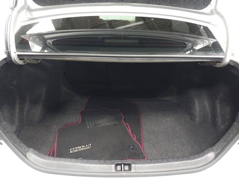 Used 2017 Toyota Corolla SE 50th Anniversary FWD image 11