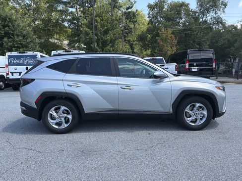 Used 2022 Hyundai Tucson SEL FWD image 9
