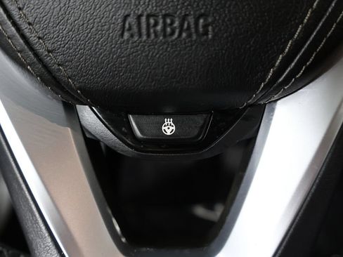 Used 2018 BMW 530e xDrive AWD/4WD image 48