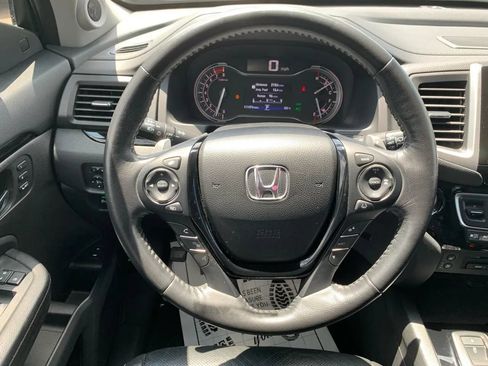 Used 2016 Honda Pilot Elite image 14