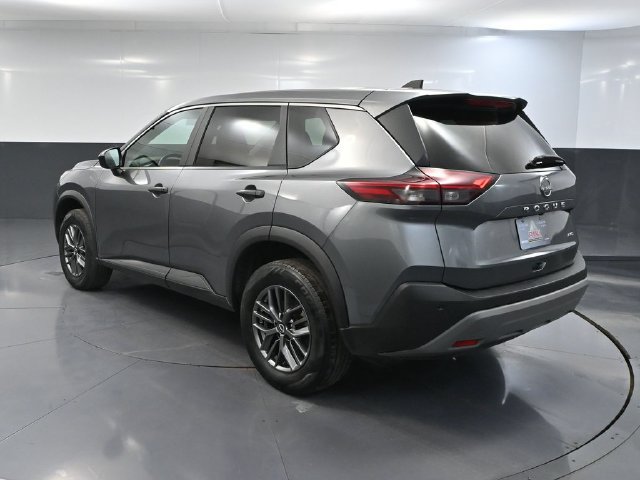 Used 2023 Nissan Rogue S AWD/4WD image 5