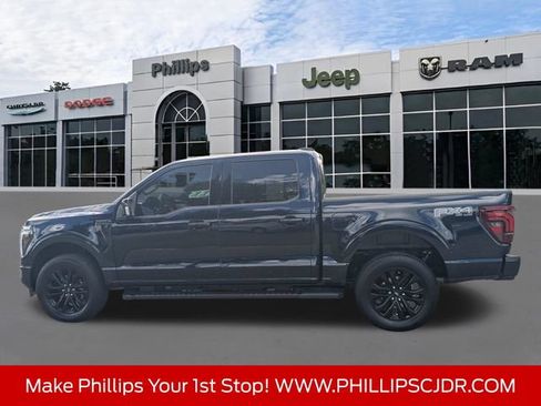 Used 2025 Ford F150 Lariat w/ Equipment Group 501A Mid AWD/4WD image 6