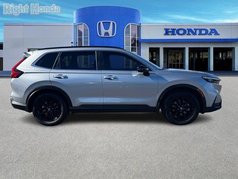 Certified 2024 Honda CR-V Sport image 9