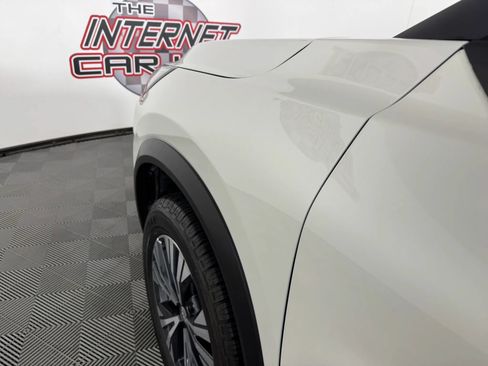 Used 2023 Nissan Rogue SV w/ SV Premium B Package AWD/4WD image 25