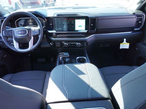 Certified 2025 GMC Sierra 1500 Elevation image 12