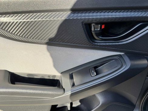 Used 2020 Subaru Crosstrek 2.0i Premium w/ Moonroof Package 1 image 36