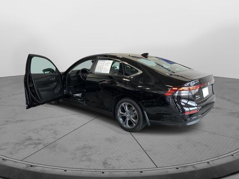 Certified 2023 Honda Accord EX image 9