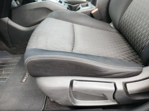 Used 2017 Nissan Rogue S AWD/4WD image 27