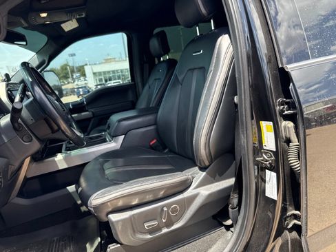 Used 2022 Ford F250 Platinum w/ FX4 Off-Road Package AWD/4WD image 15