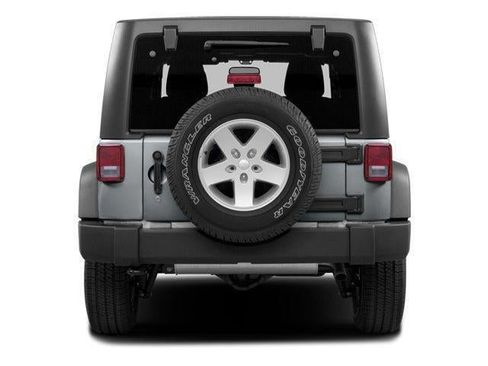 Used 2014 Jeep Wrangler Unlimited Sport w/ Quick Order Package 24S AWD/4WD image 5
